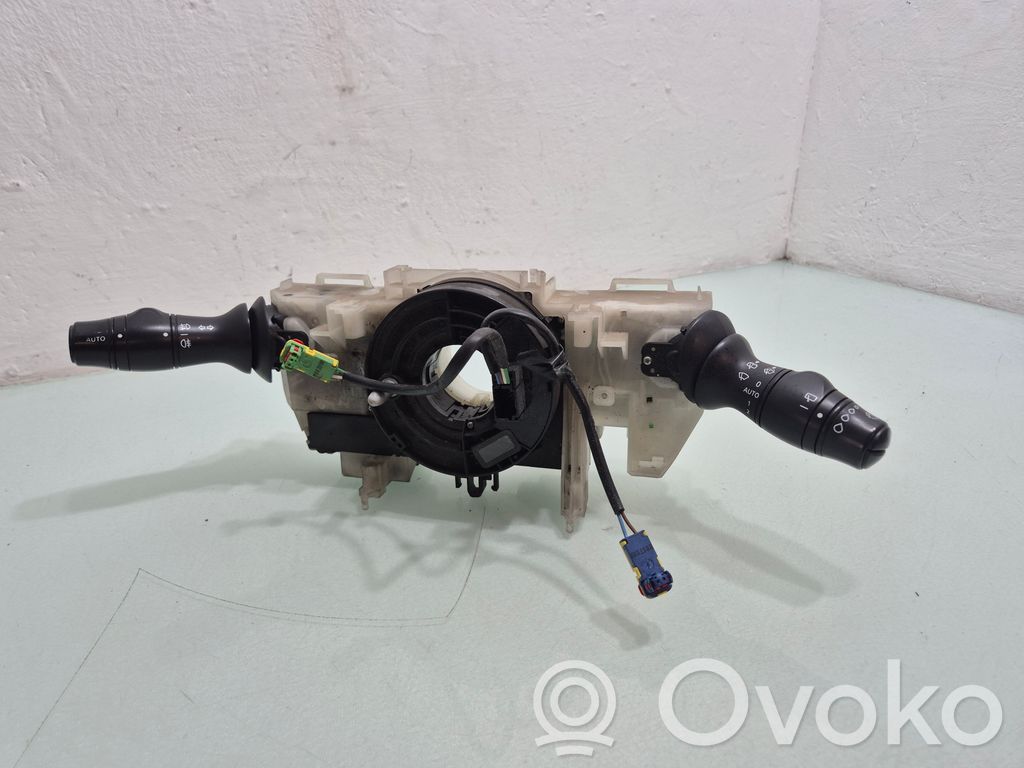 Renault Megane III Commodo, commande essuie-glace/phare 