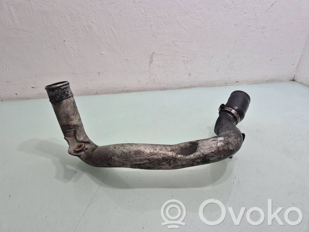 Intercooler hose/pipe
