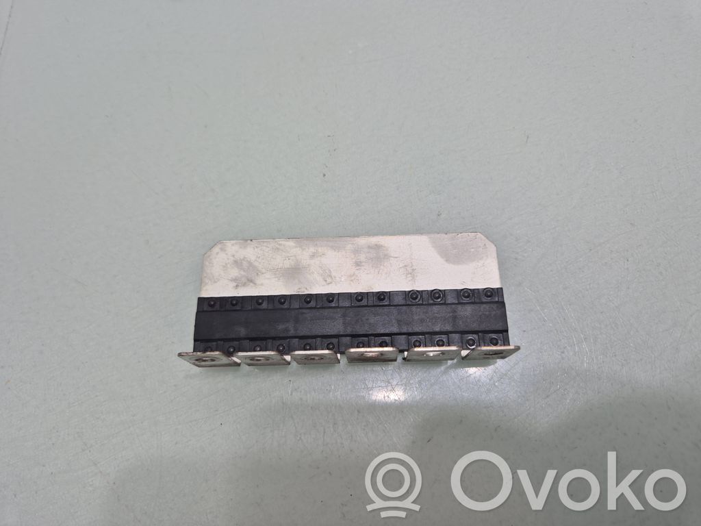 Saugiklis   5Q0937629C