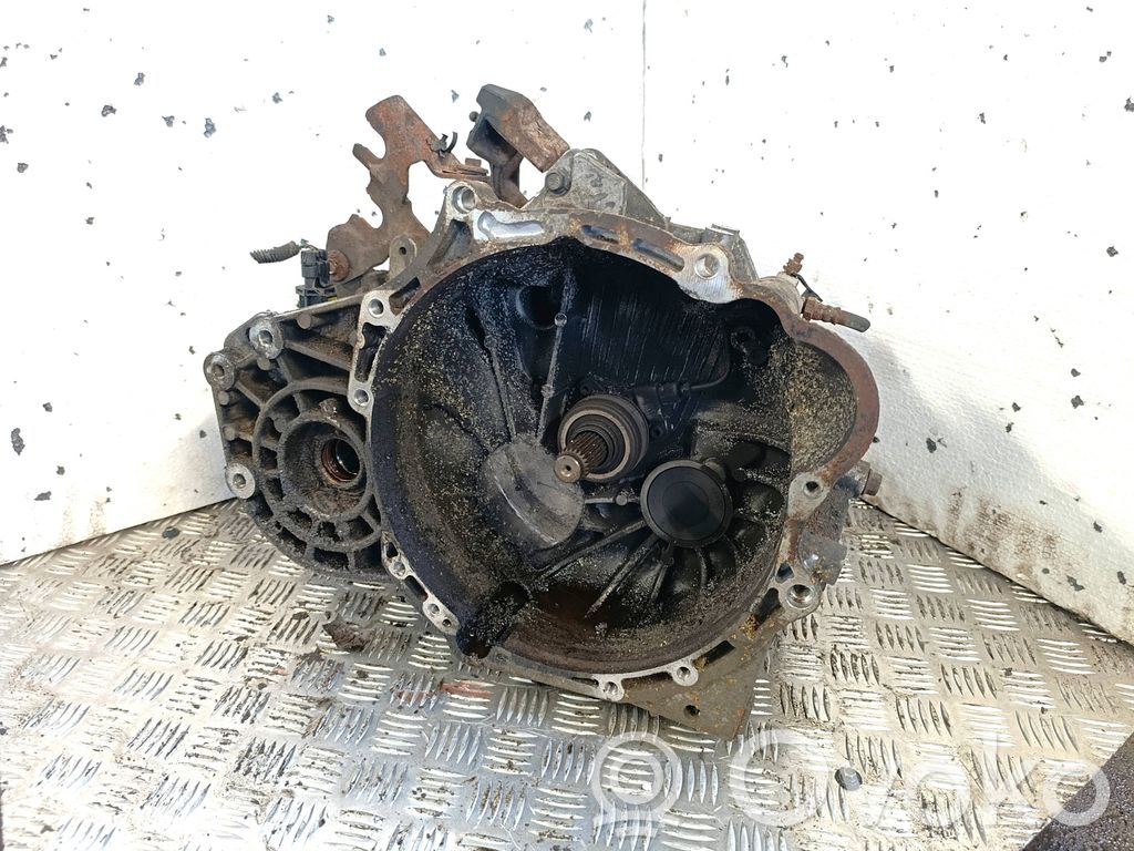 Chevrolet Epica Scatola del cambio manuale a 5 velocità 