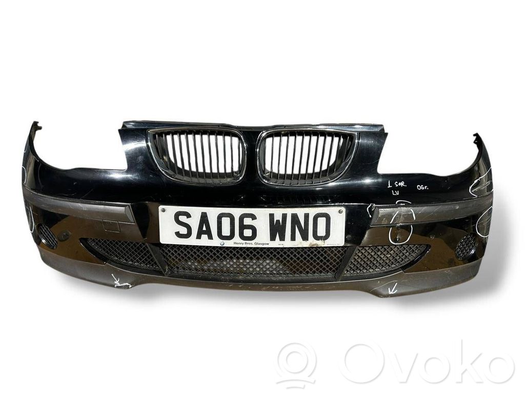 BMW 1 E81 E87 Priekinis bamperis 