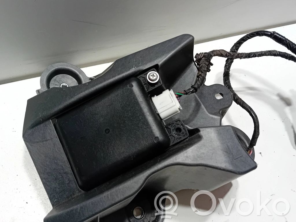 Blind spot radar bracket   DA6A67Y90C,6PZ01216716