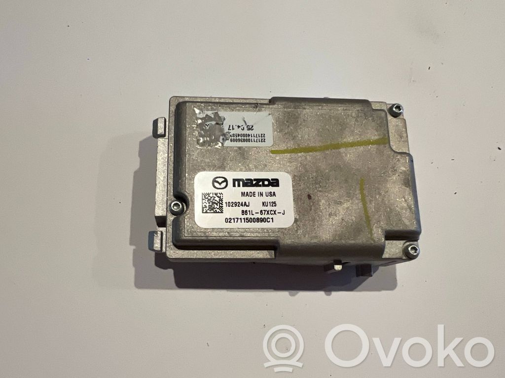 Mazda 3 III Windshield/windscreen camera 