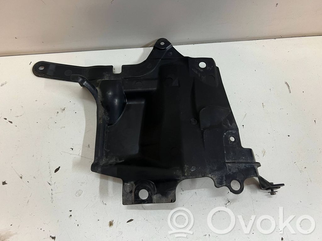 Mazda CX-3 Capac/apărătoare față inferioară 