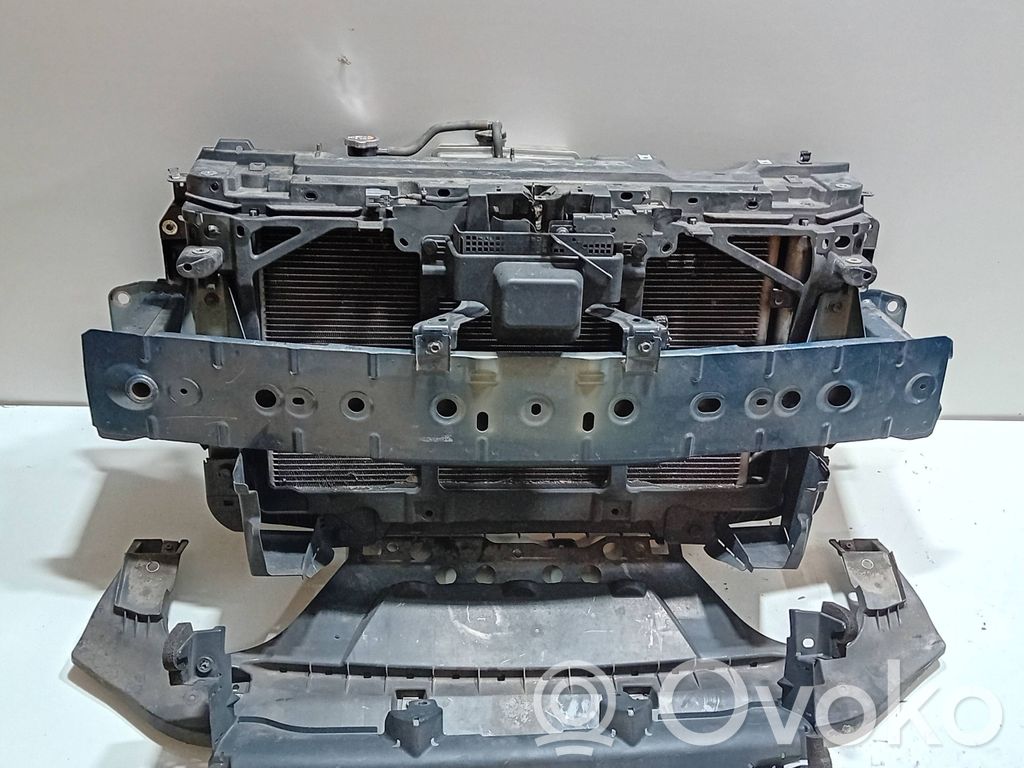 Mazda 3 III Radiatoru panelis 