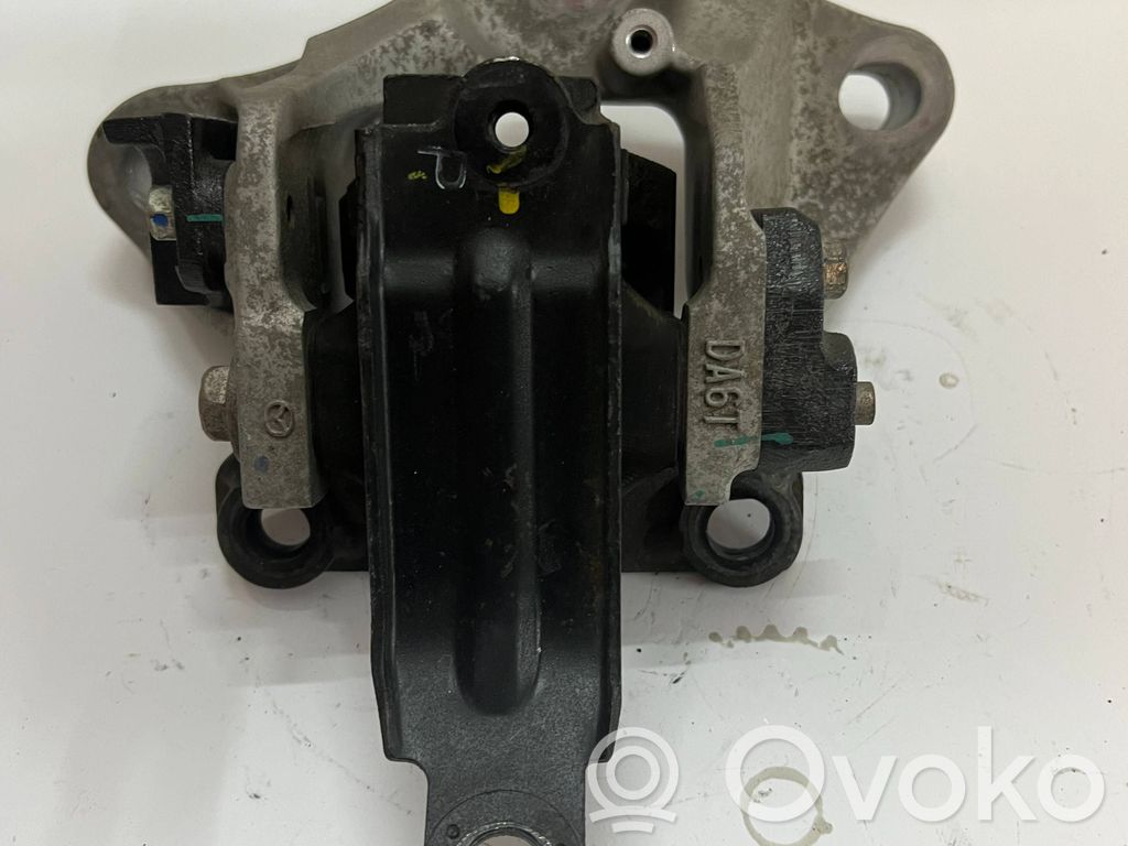 Mazda 2 Gearbox mounting bracket 