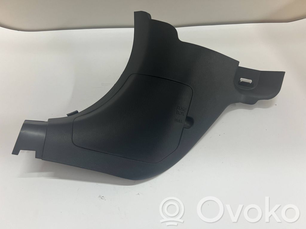 Mazda 3 III Altro elemento di rivestimento sottoporta/montante 
