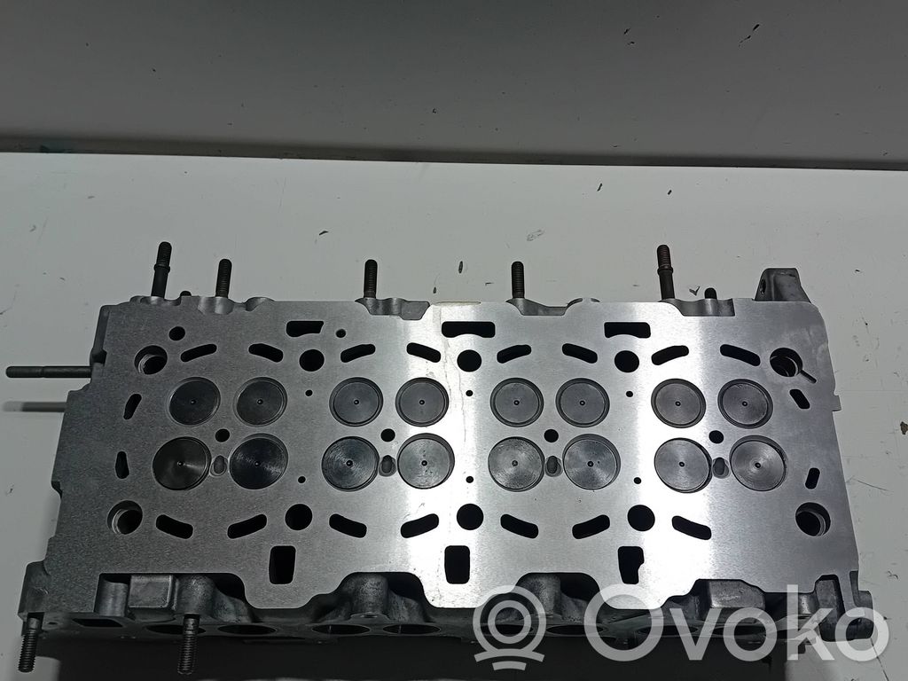 Hyundai Santa Fe V MX5 Engine head 