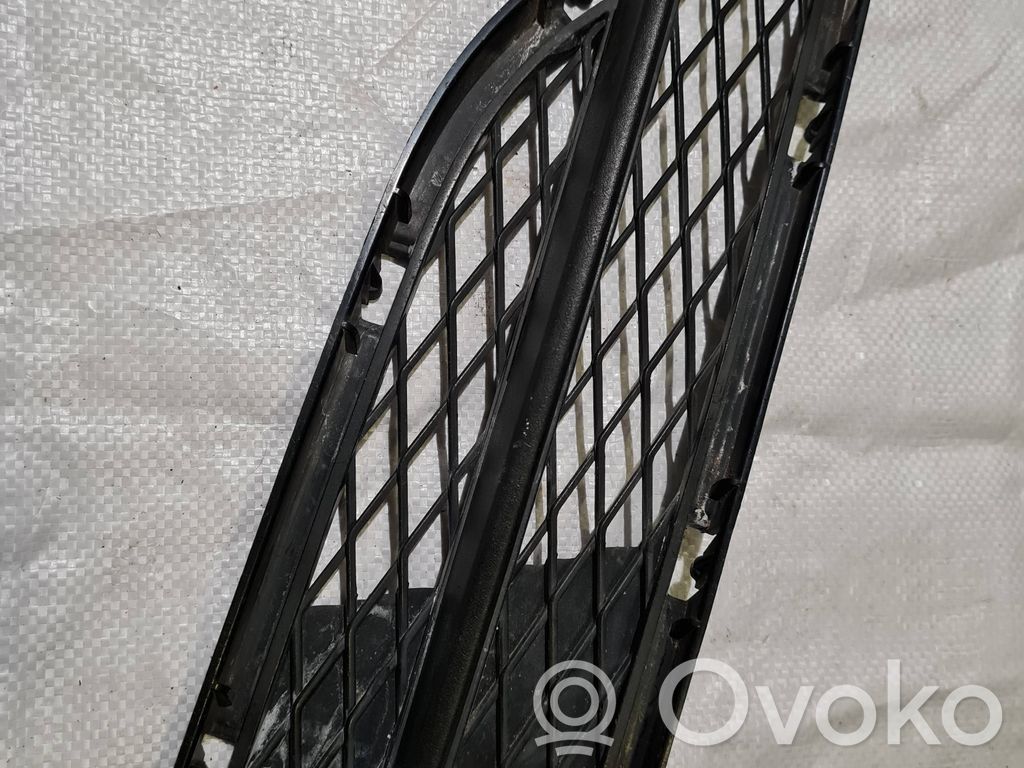 BMW 3 E90 E91 Front bumper lower grill 