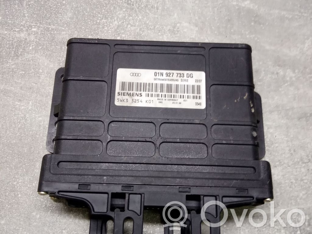 Volkswagen PASSAT B5 Gearbox control unit/module 