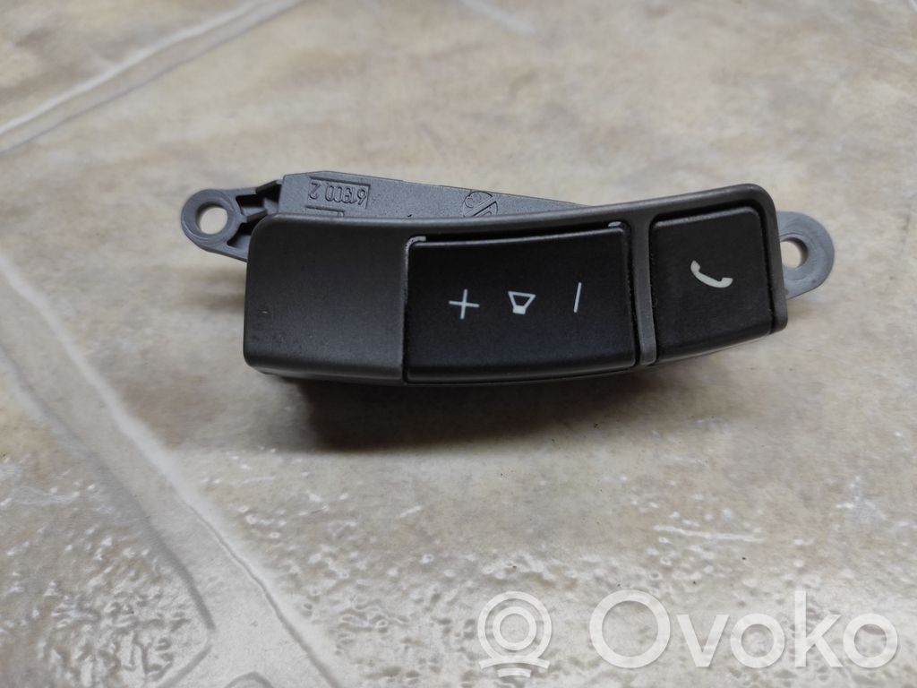 BMW 7 E65 E66 Przełącznik / Przycisk kierownicy 