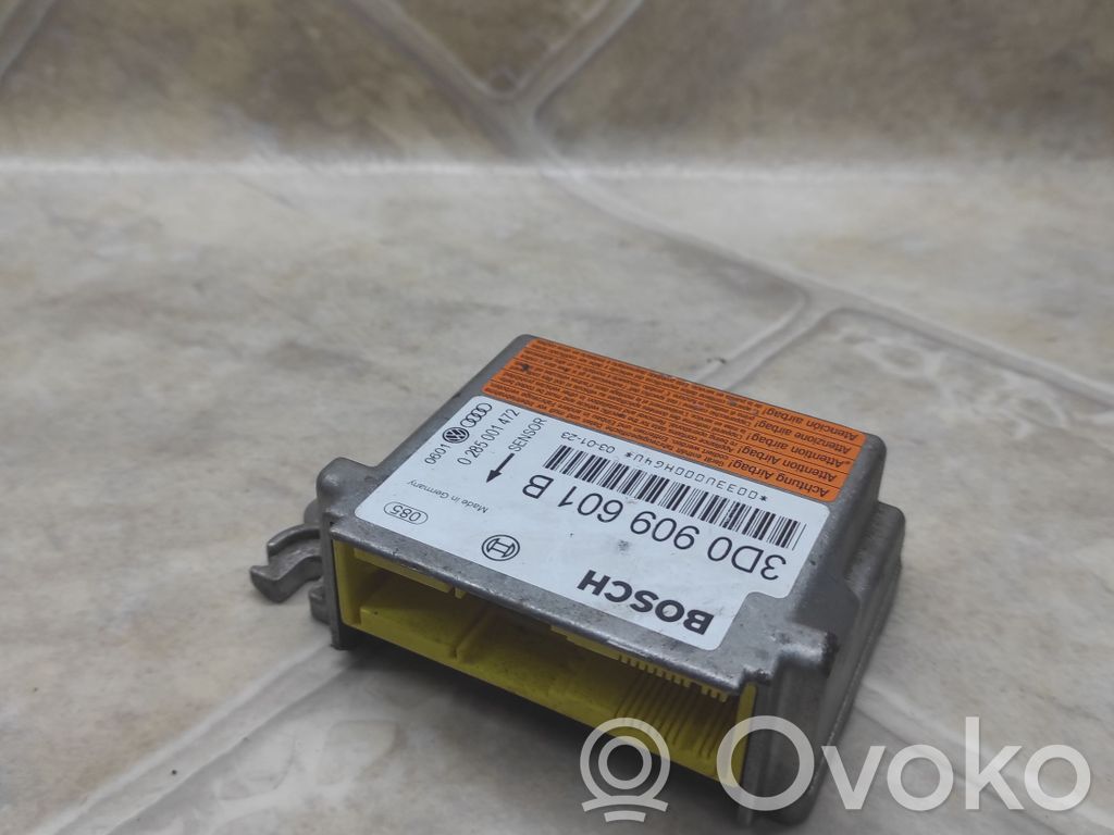 Volkswagen Touareg I Airbag control unit/module 