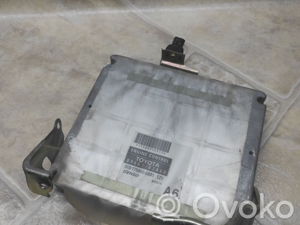 Toyota Corolla Verso AR10 Engine control unit/module 