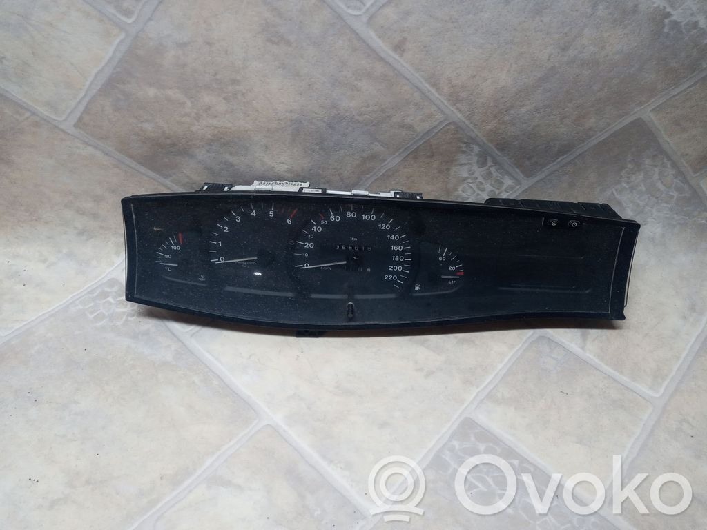 Opel Omega B2 Speedometer (instrument cluster) 
