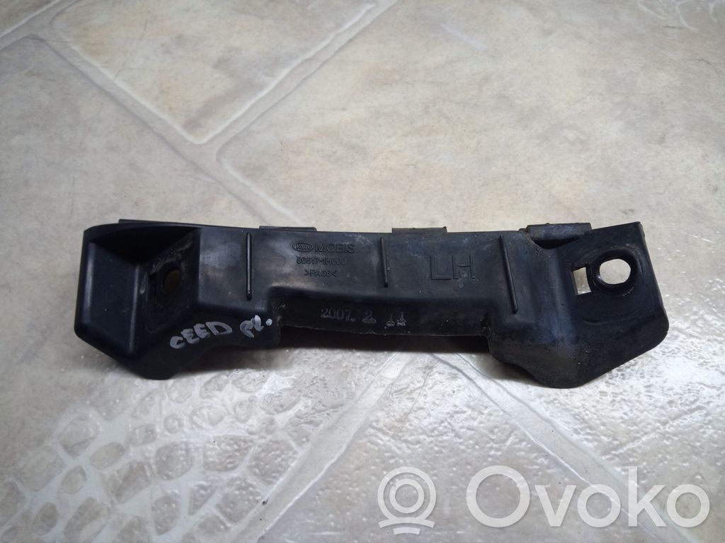 KIA Ceed Front bumper mounting bracket 