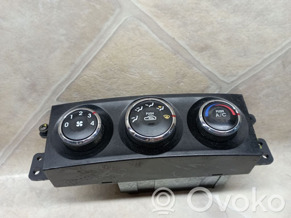KIA Sorento Climate control unit 