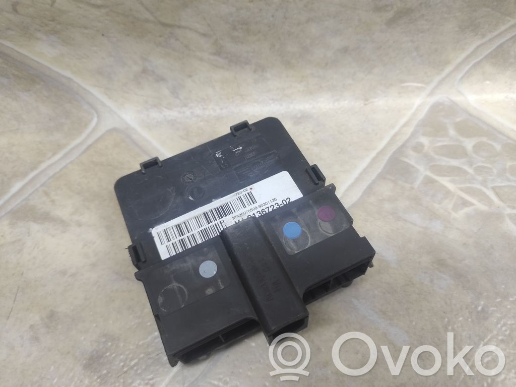 Mini One - Cooper Clubman R55 Fuse module 