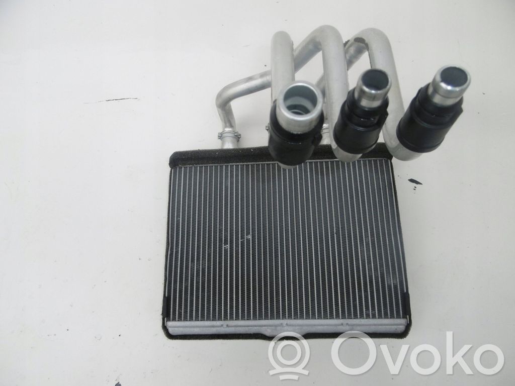 BMW 7 E65 E66 Pečiuko radiatorius 