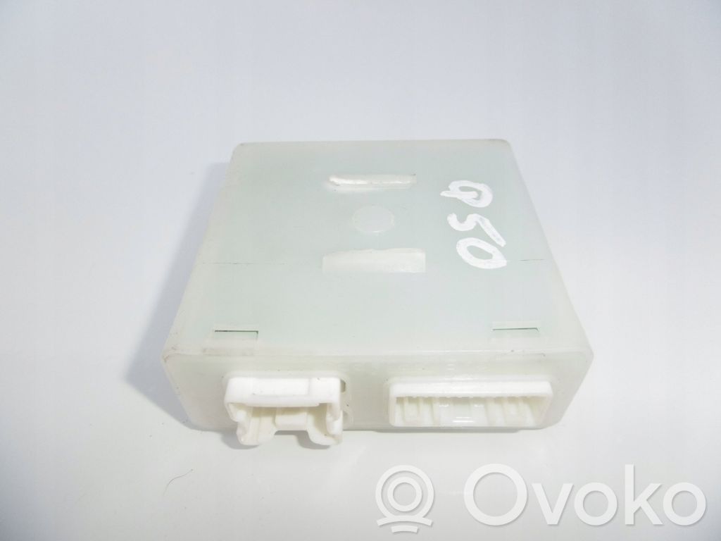 Infiniti Q50 Other control units/modules 
