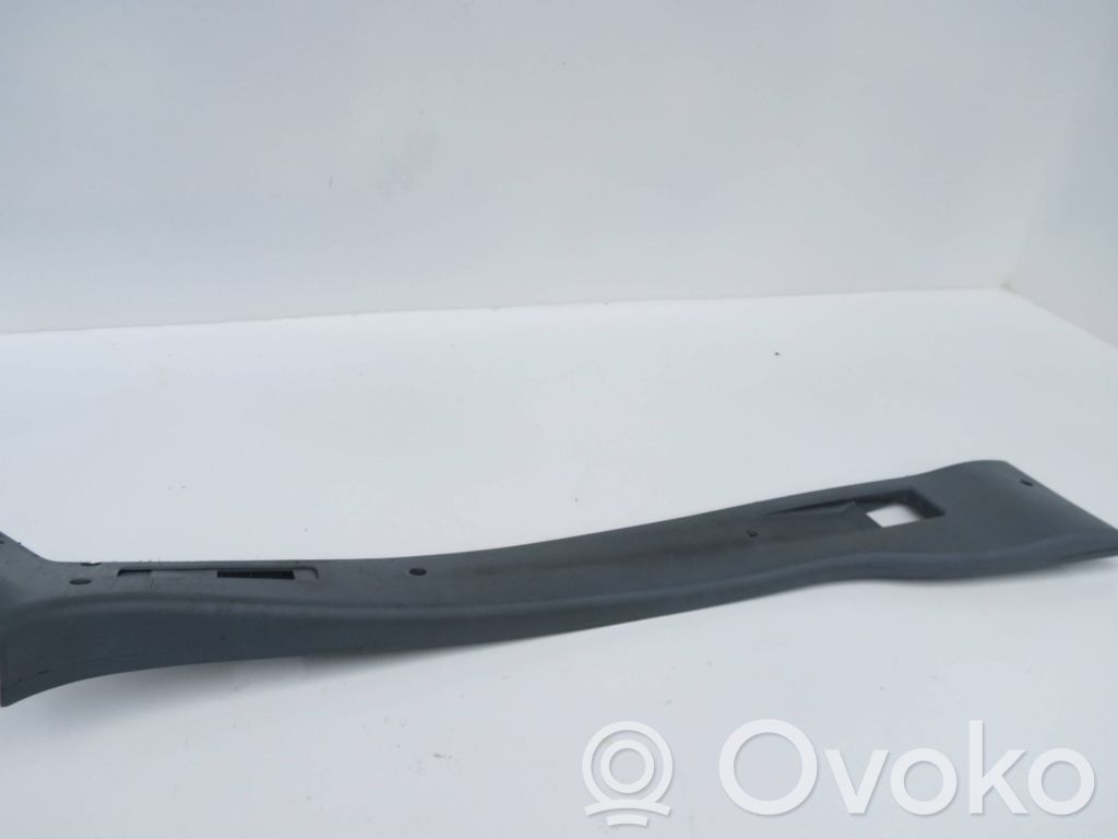 Ford Transit Pilar (B) (superior) 