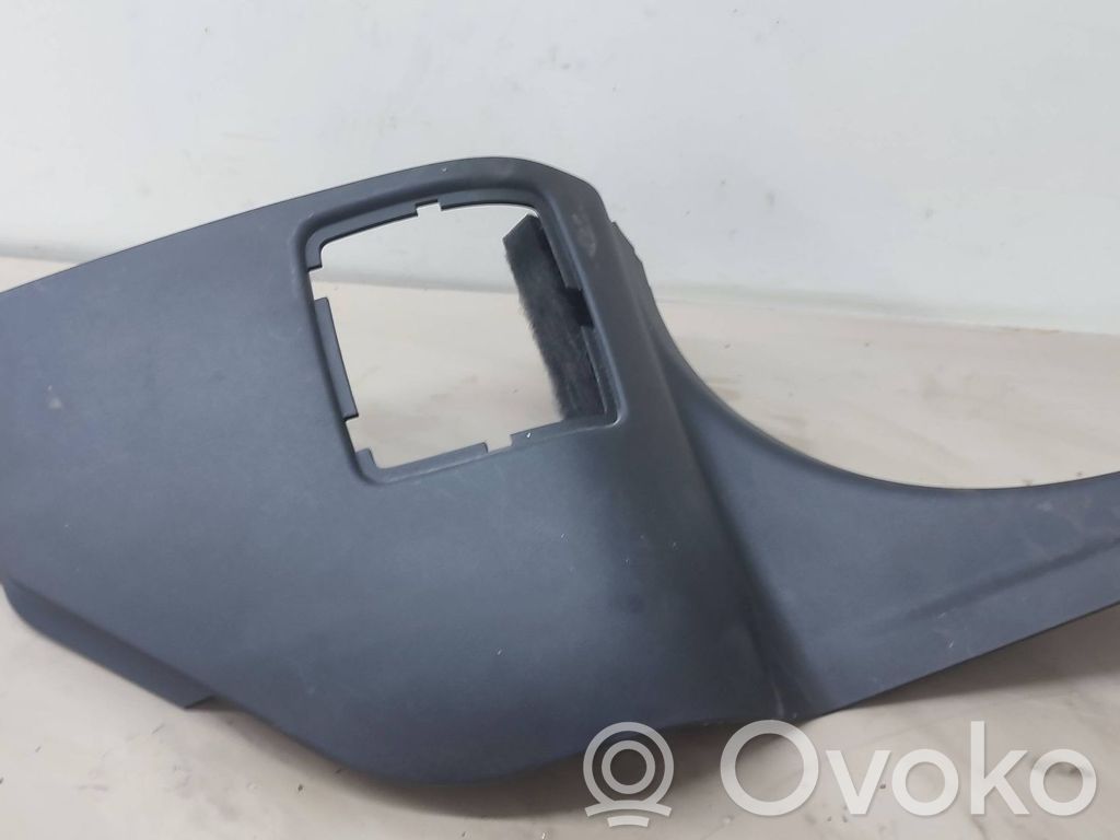Listwa progowa   LX7302348BA8PVJ,26032019,1186800301
