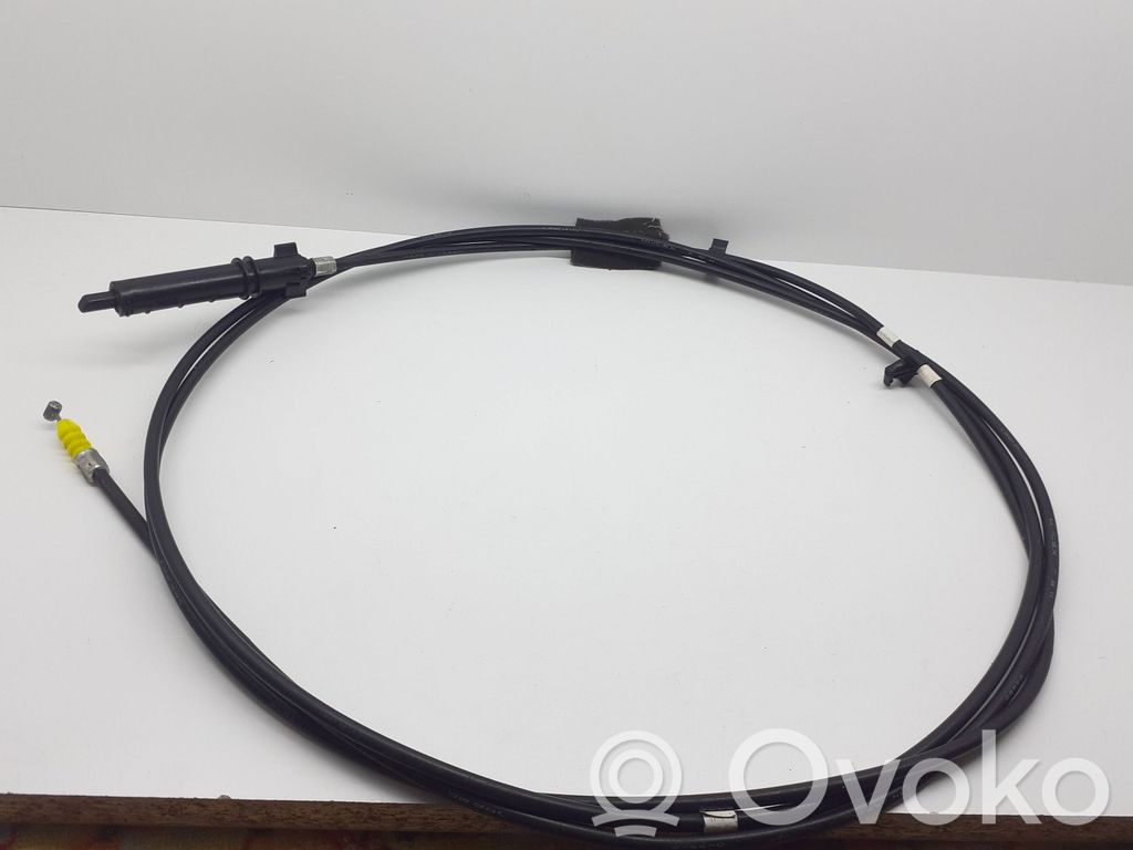 Fuel cap flap release cable