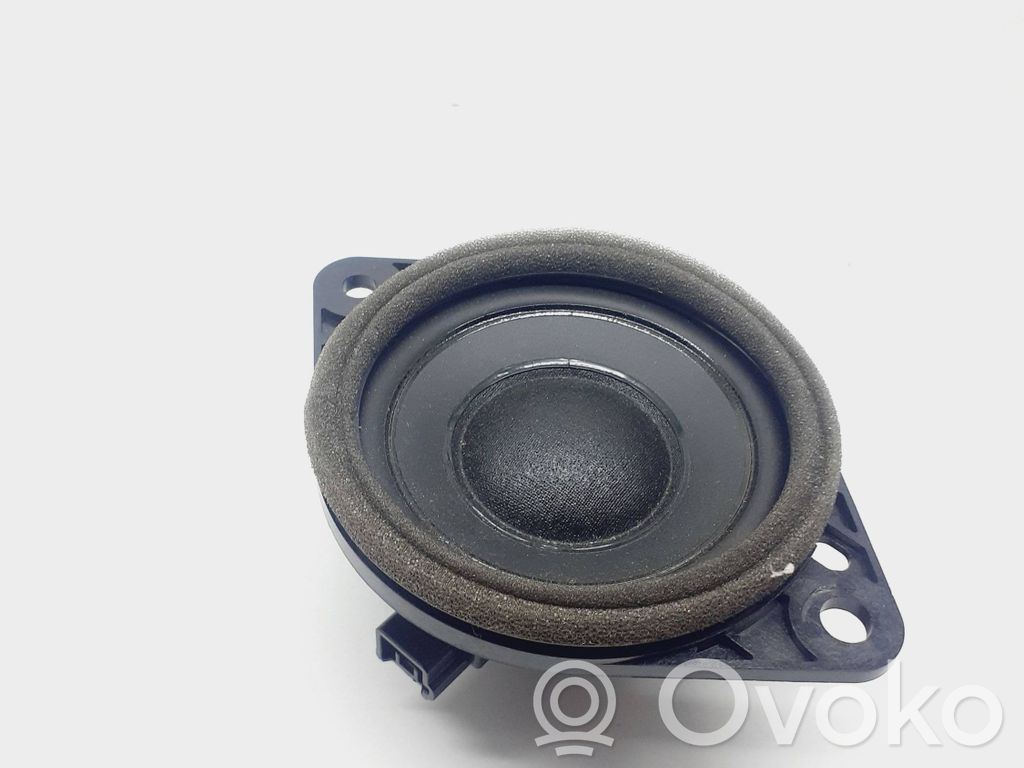 Lexus CT 200H Altavoz de la puerta delantera 