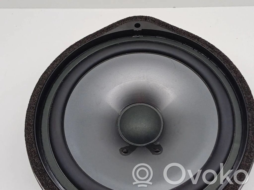 Honda Civic Etuoven kaiutin 