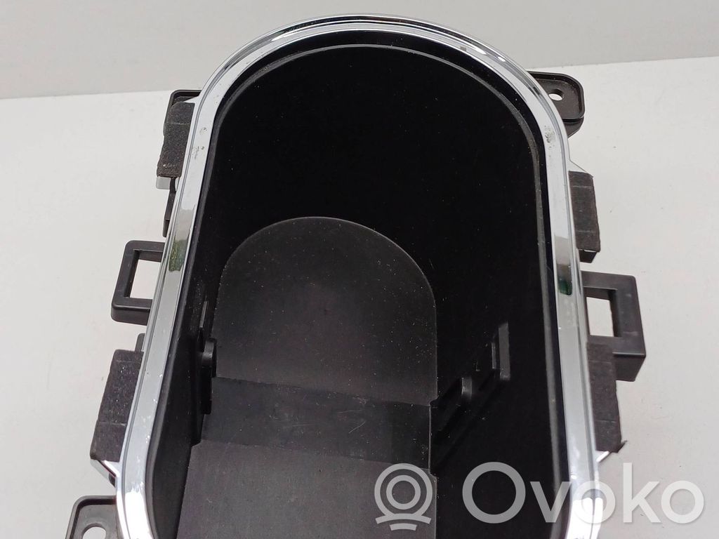 Subaru Outback (BS) Portavasos 