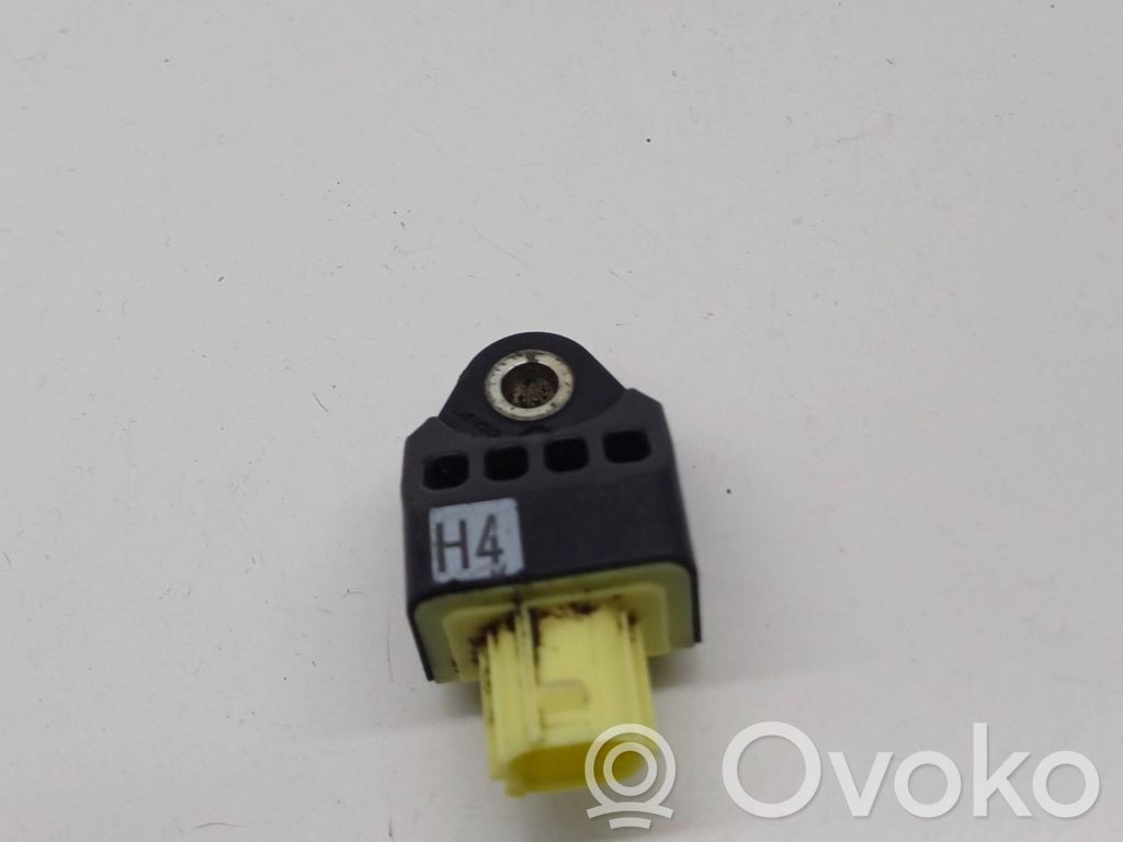 Toyota Yaris Sensor impacto/accidente para activar Airbag 