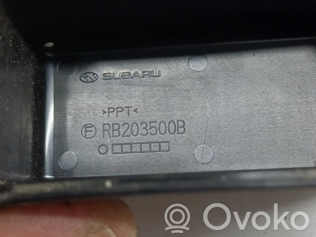 Subaru Outback Sulakerasian kansi 