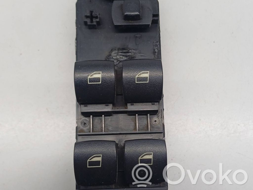 BMW 5 E60 E61 Electric window control switch 