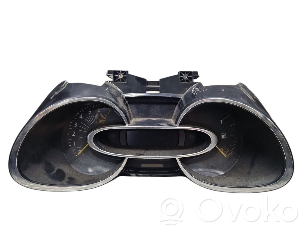 Renault Clio IV Speedometer (instrument cluster) 