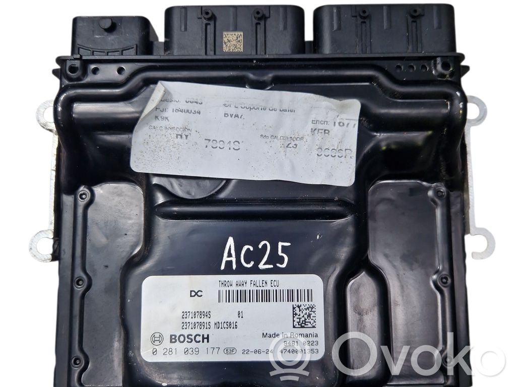 Renault Megane IV Engine control unit/module 