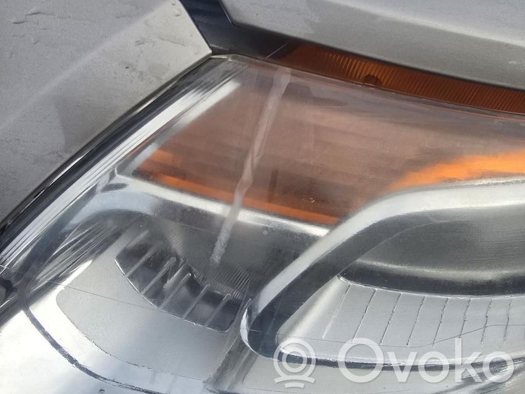 Citroen C3 Picasso Scheinwerfer 