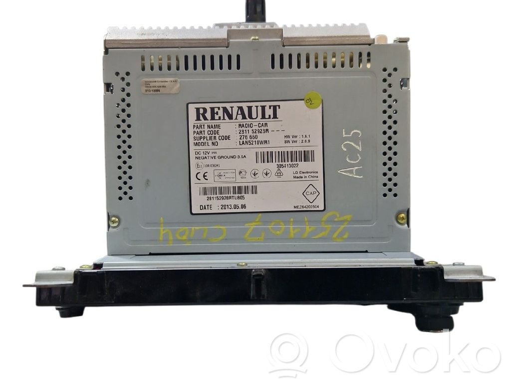 Renault Clio IV Radio/CD/DVD/GPS head unit 