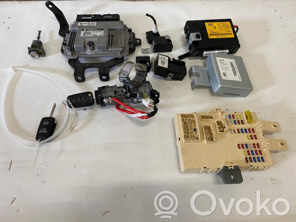 KIA Sportage Engine ECU kit and lock set 