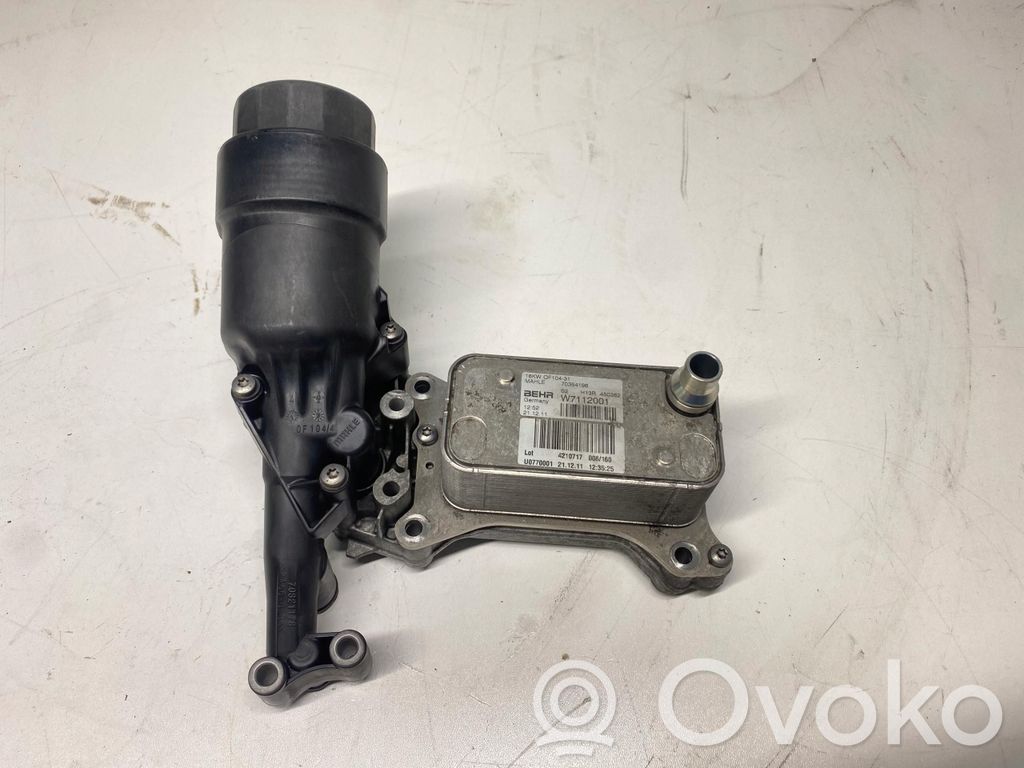 Mercedes-Benz A W176 Engine oil radiator 