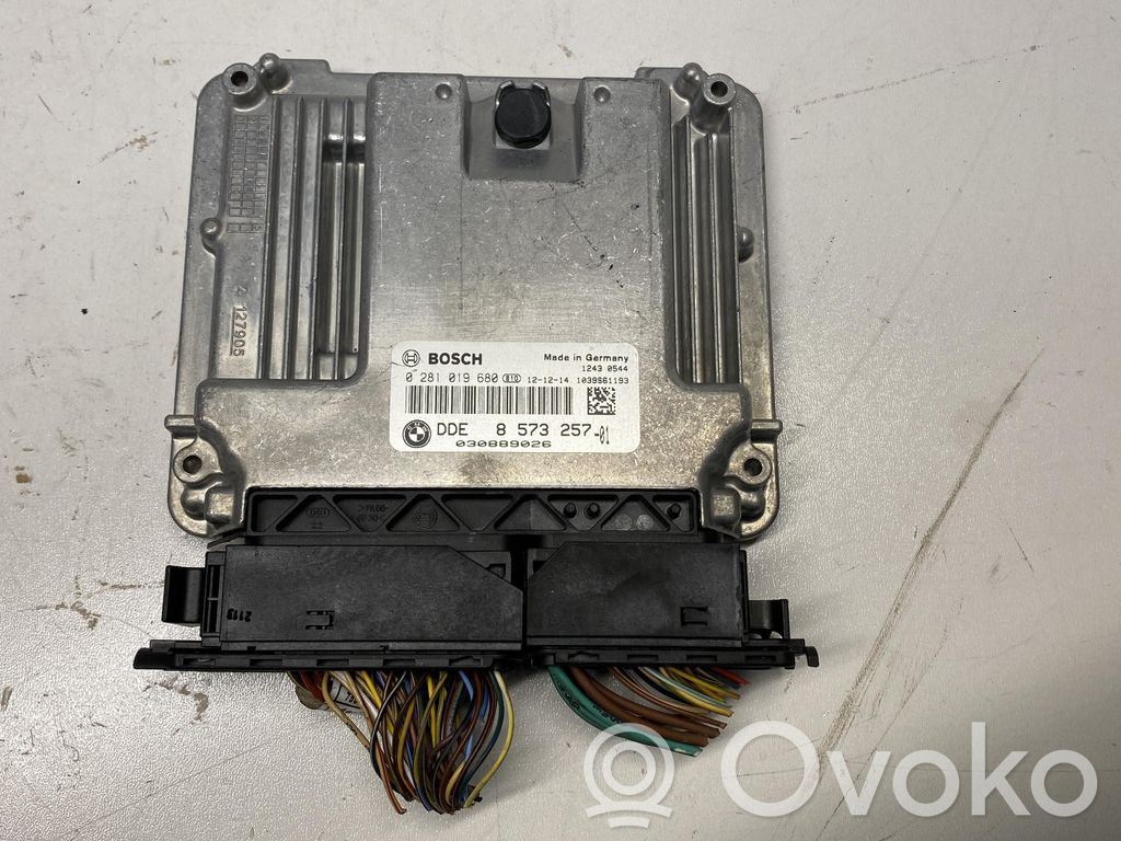 BMW 3 F30 F35 F31 Unidad de control/módulo ECU del motor 
