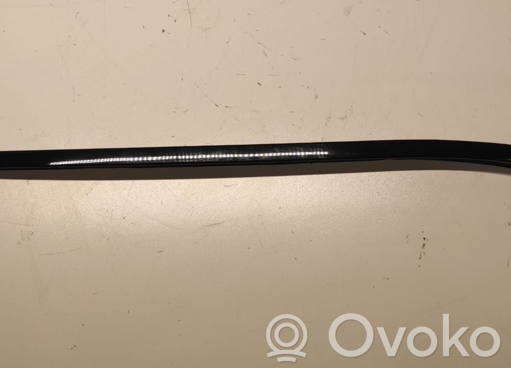 Pilar (A)   86131J5000