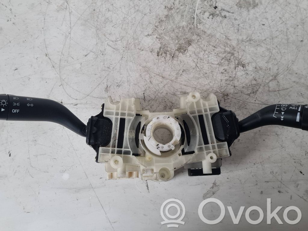 Mazda Tribute Wiper control stalk 