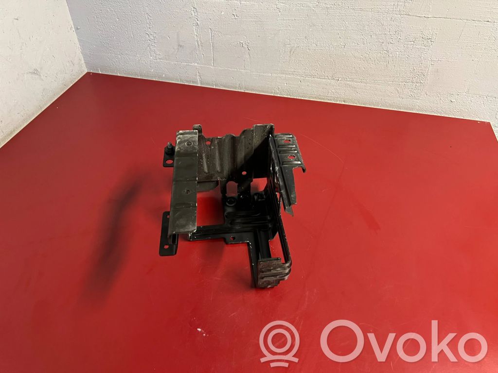 BMW iX Battery tray 