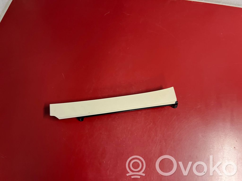 BMW X2 F39 Rivestimento del pannello 