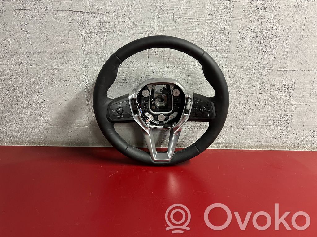 BMW X1 U11 Steering wheel 
