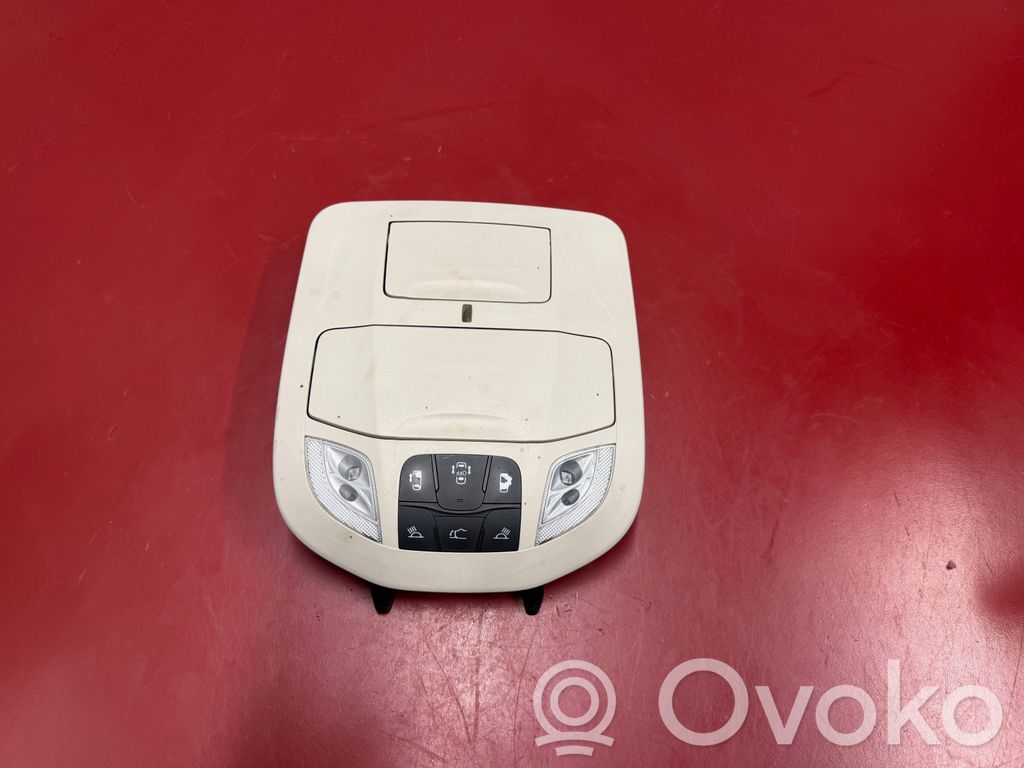 Chrysler Pacifica Front seat light 