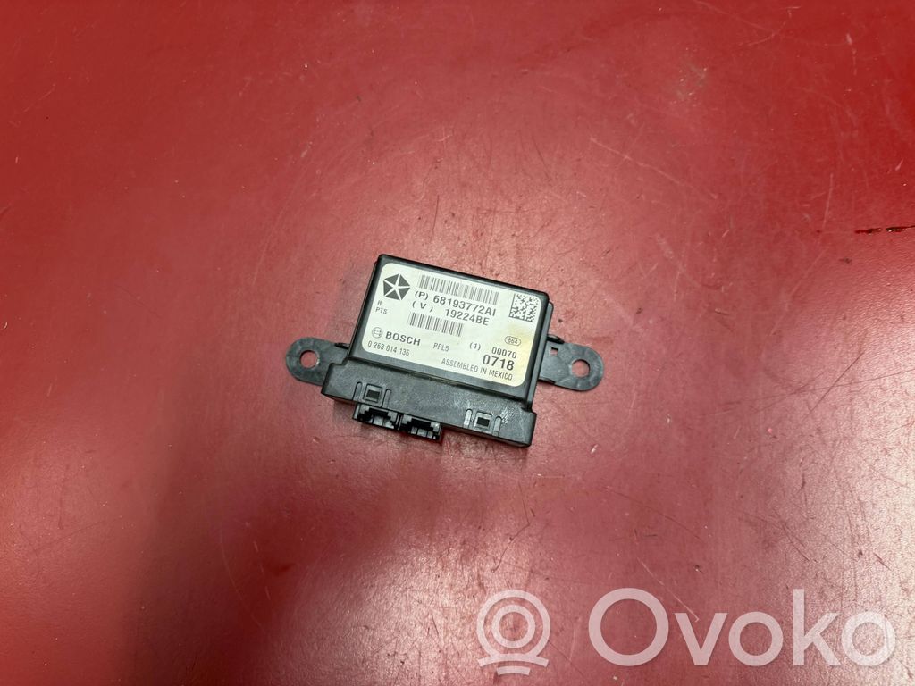 Chrysler Pacifica Pysäköintitutkan (PCD) ohjainlaite/moduuli 
