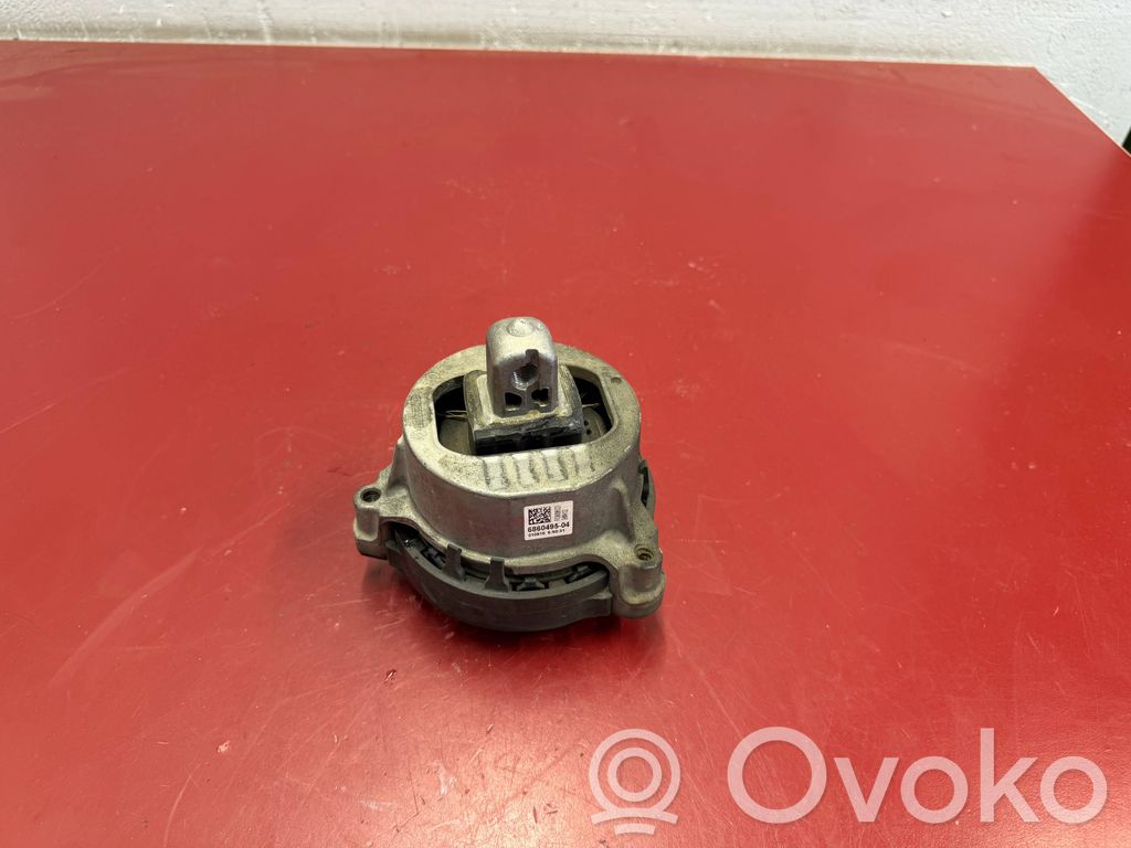 Engine mount bracket   6860495