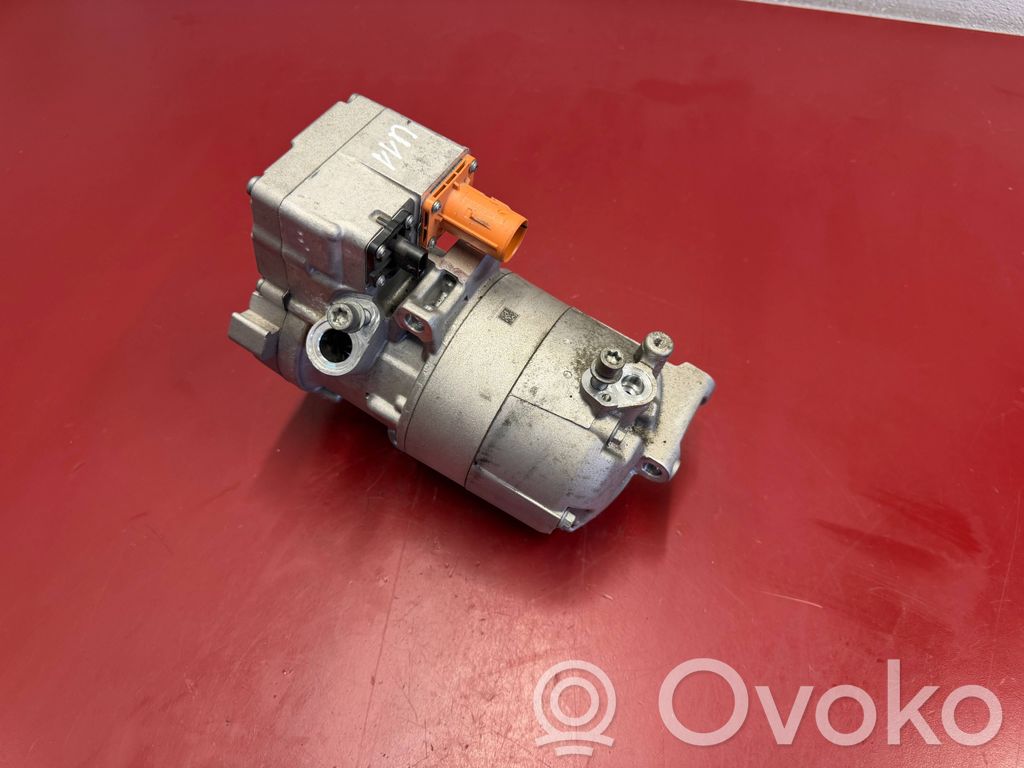 BMW X1 U11 Klimakompressor Pumpe 