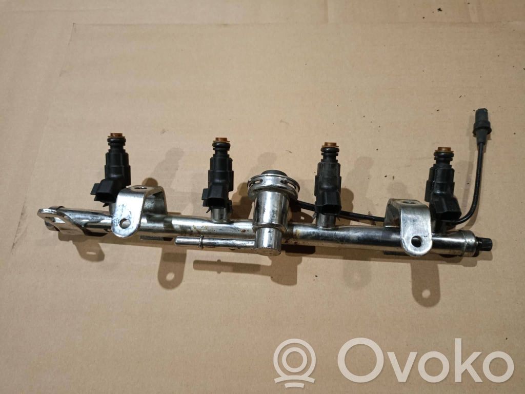 Mini One - Cooper Cabrio R52 Inyector de combustible 