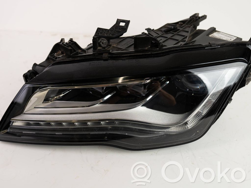 Audi A7 S7 4G Lampa przednia 